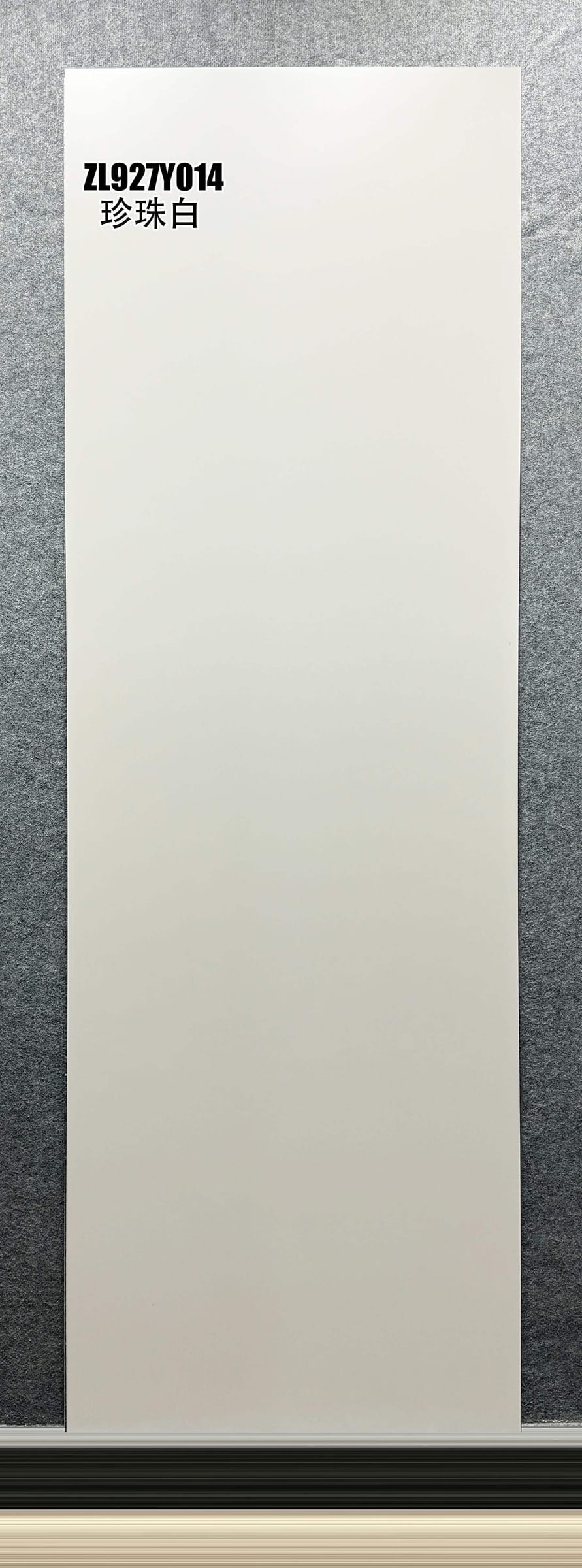ZHEN ZHU BAI - foto real